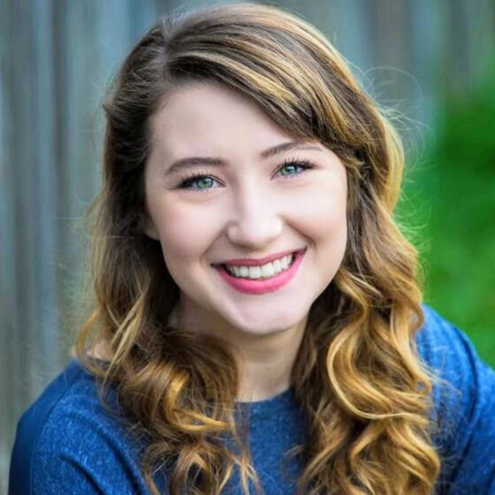 Meet your Posher, Leah
